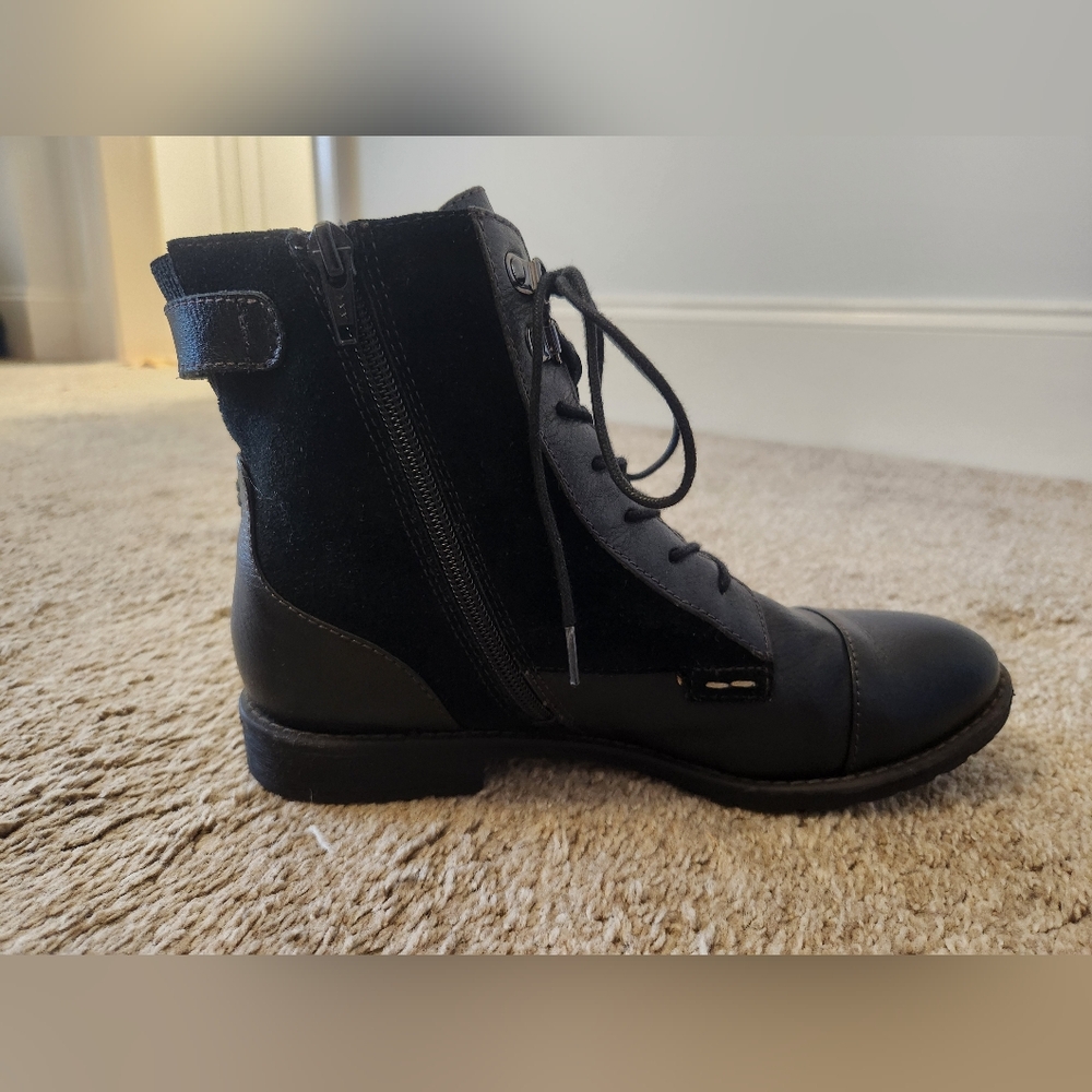 Montana Artisan Suede Black Leather Lace-Up Ankle Boots - Picture 3 of 13
